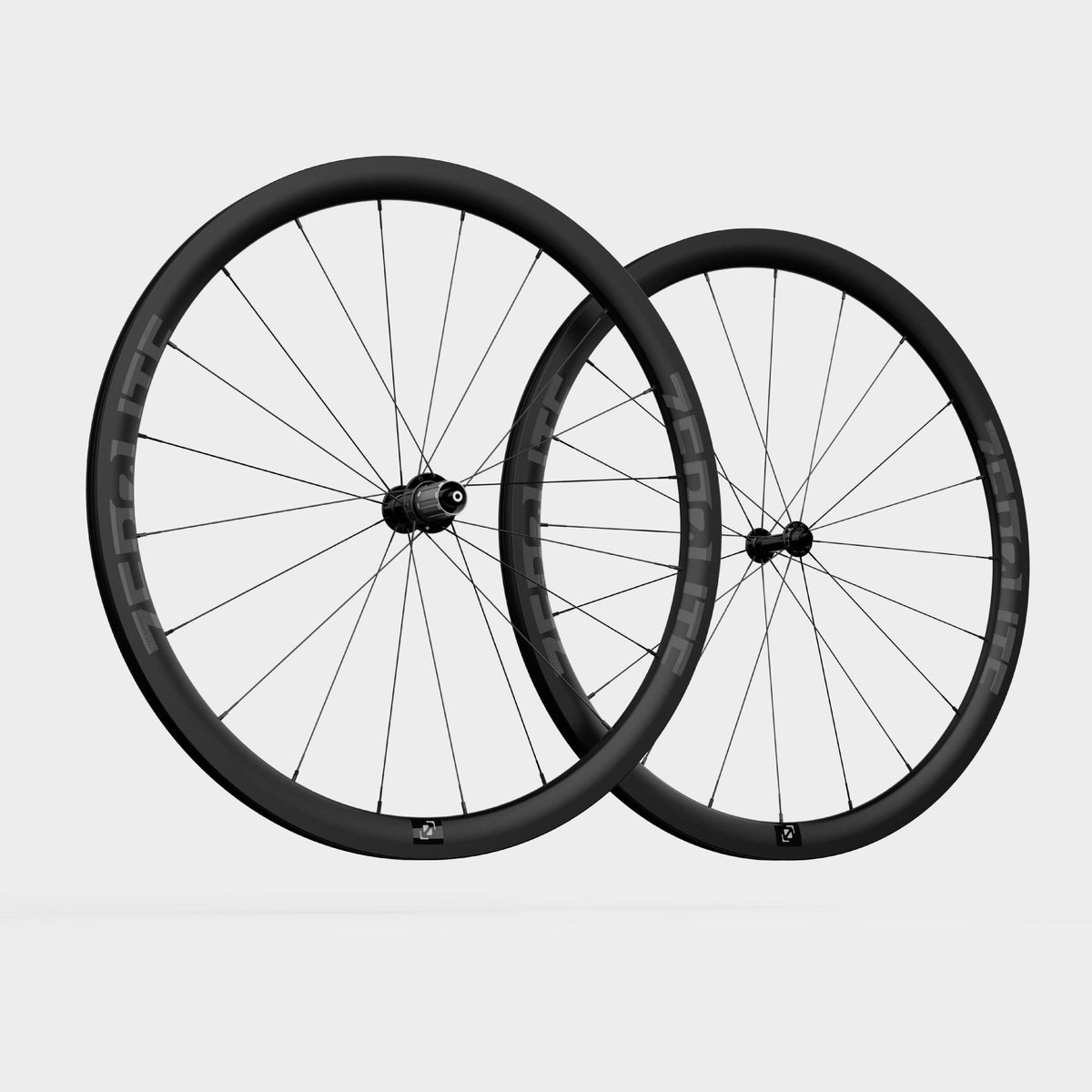 W01 – Road Wheelset - DT SWISS 240 - SAPIM image 5